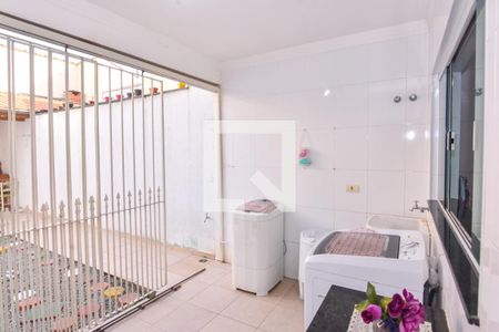 Casa à venda com 200m², 3 quartos e 3 vagasÁrea de Serviço