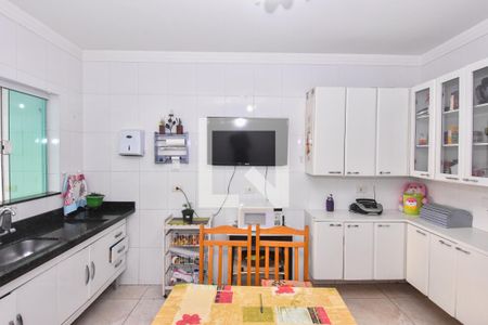 Casa à venda com 200m², 3 quartos e 3 vagasCozinha