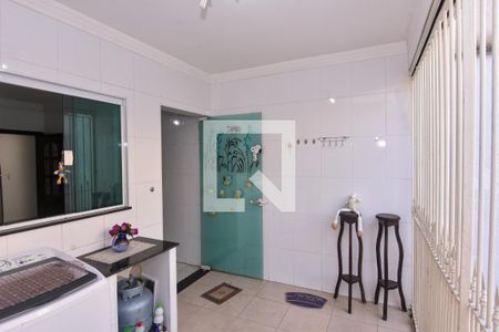 Casa à venda com 200m², 3 quartos e 3 vagasÁrea de Serviço