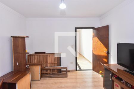 Casa à venda com 200m², 3 quartos e 3 vagasQuarto Suíte