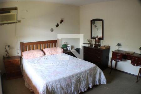 Casa à venda com 300m², 4 quartos e 4 vagasQuarto 2