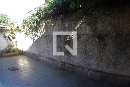 Casa à venda com 300m², 4 quartos e 4 vagasÁrea de Serviço