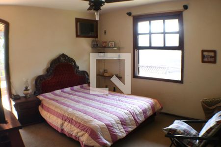 Casa à venda com 300m², 4 quartos e 4 vagasQuarto 3