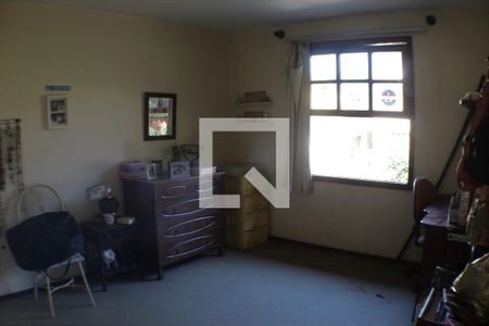 Casa à venda com 300m², 4 quartos e 4 vagasQuarto 4 - Suíte