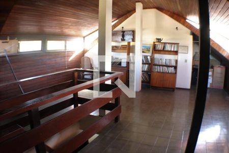 Casa à venda com 300m², 4 quartos e 4 vagasMesanino