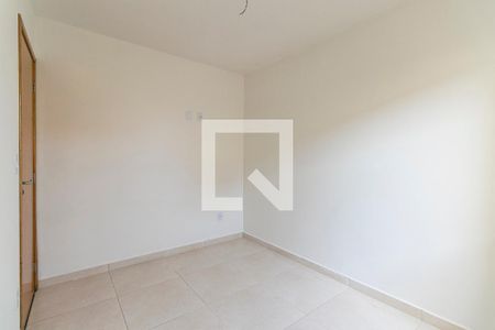 Dormitório 1 de casa de condomínio para alugar com 2 quartos, 42m² em Vila Sao Geraldo, São Paulo