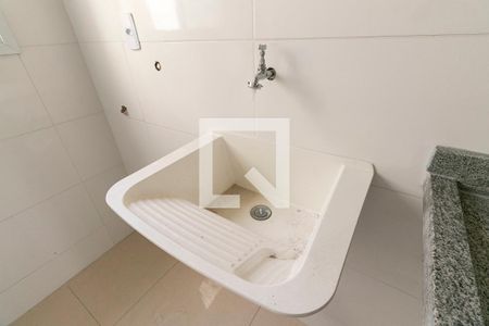 Casa de condomínio para alugar com 42m², 2 quartos e sem vagaÁrea de Serviço