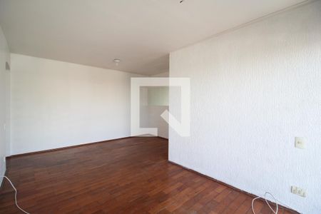Sala  de Apartamento com 2 quartos, 70m² Moema