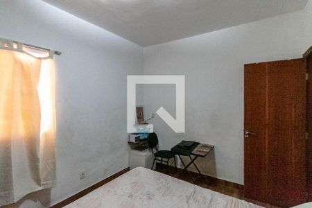Casa de condomínio à venda com 232m², 3 quartos e 2 vagasQuarto 2