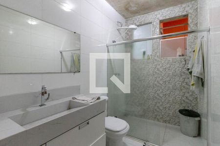 Casa de condomínio à venda com 232m², 3 quartos e 2 vagasBanheiro Social