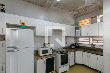 Casa de condomínio à venda com 232m², 3 quartos e 2 vagasCozinha