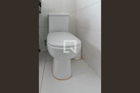 Casa de condomínio à venda com 232m², 3 quartos e 2 vagasBanheiro da Suíte