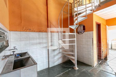 Casa de condomínio à venda com 232m², 3 quartos e 2 vagasÁrea de Serviço