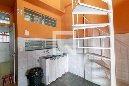 Casa de condomínio à venda com 232m², 3 quartos e 2 vagasÁrea de Serviço