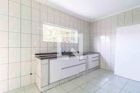 Casa para alugar com 400m², 2 quartos e 2 vagasCozinha