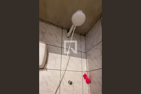 Banheiro de casa de condomínio para alugar com 1 quarto, 30m² em Vila Marte, São Paulo