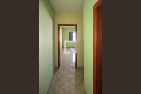 Corredor de casa à venda com 2 quartos, 147m² em Capão do Embira, São Paulo