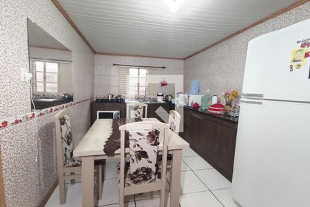 Casa à venda com 120m², 3 quartos e 2 vagasCozinha