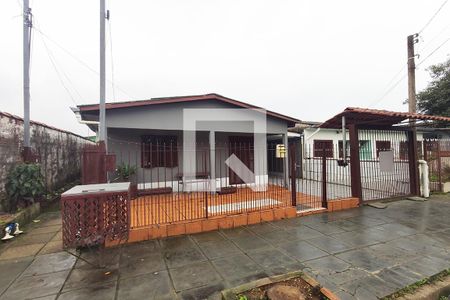 Casa à venda com 120m², 3 quartos e 2 vagasFachada