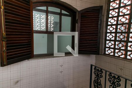 Casa para alugar com 70m², 2 quartos e 1 vagaÁrea de Serviço