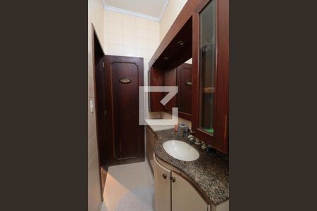 Casa à venda com 178m², 3 quartos e 3 vagasBanheiro Social