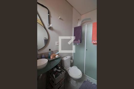 Casa à venda com 178m², 3 quartos e 3 vagasBanheiro da Suíte