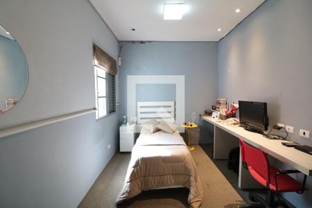 Casa à venda com 178m², 3 quartos e 3 vagasQuarto 2