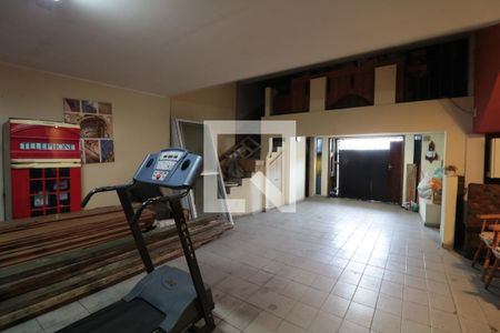 Casa à venda com 178m², 3 quartos e 3 vagasGaragem