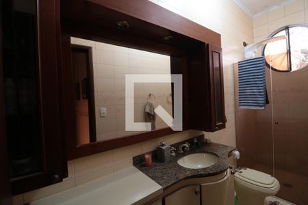 Casa à venda com 178m², 3 quartos e 3 vagasBanheiro Social