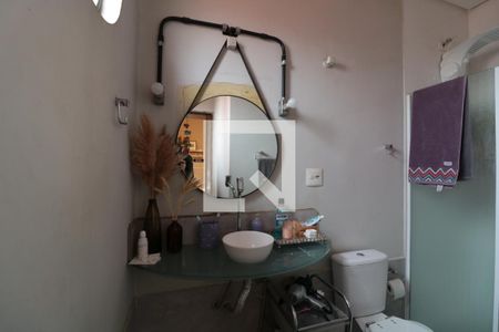 Casa à venda com 178m², 3 quartos e 3 vagasBanheiro da Suíte