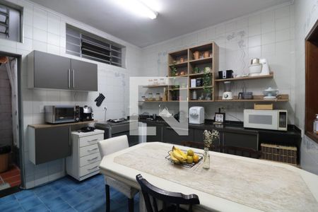 Casa à venda com 178m², 3 quartos e 3 vagasCozinha