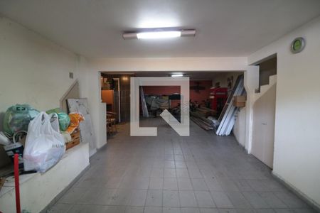 Casa à venda com 178m², 3 quartos e 3 vagasGaragem