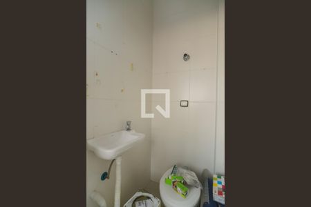 Apartamento para alugar com 80m², 2 quartos e sem vagaBanheiro de Serviço