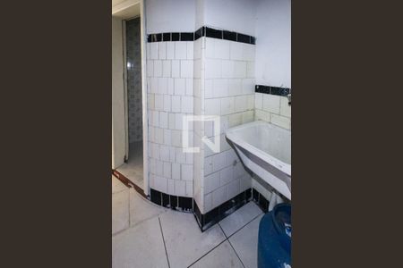 Casa à venda com 200m², 4 quartos e 4 vagasÁrea de serviço