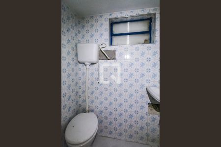 Casa à venda com 200m², 4 quartos e 4 vagasBanheiro de serviço