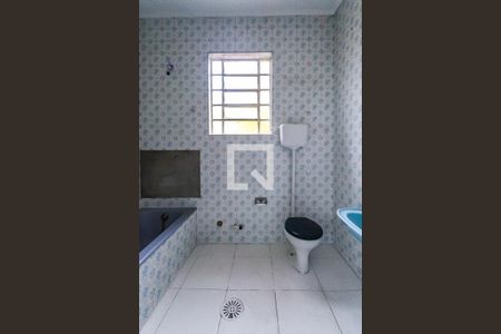 Casa à venda com 200m², 4 quartos e 4 vagasBanheiro