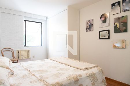 Apartamento à venda com 98m², 2 quartos e 1 vagaSuíte 