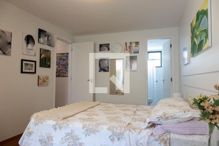 Apartamento à venda com 98m², 2 quartos e 1 vagaSuíte 