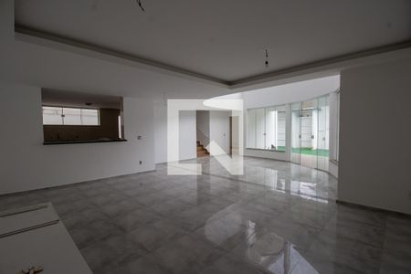 Sala de casa para alugar com 4 quartos, 346m² em Recreio dos Bandeirantes, Rio de Janeiro