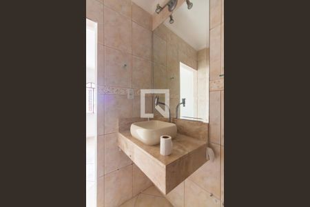 Casa para alugar com 90m², 4 quartos e sem vaga Casa para alugar com 90m², 4 quartos e sem vagaBanheiro