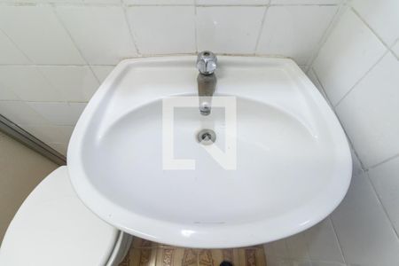 Banheiro de apartamento para alugar com 1 quarto, 40m² em Pinheiros, São Paulo