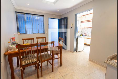 Casa à venda com 270m², 3 quartos e 3 vagasCopa