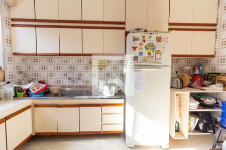 Casa à venda com 270m², 3 quartos e 3 vagasCozinha