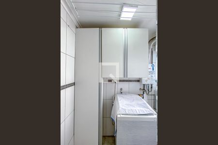 Apartamento à venda com 60m², 2 quartos e 1 vagaÁrea de Serviço