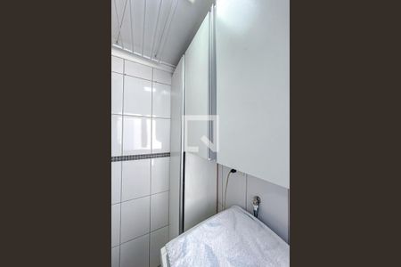 Apartamento à venda com 60m², 2 quartos e 1 vagaÁrea de Serviço