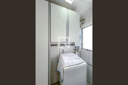 Apartamento à venda com 60m², 2 quartos e 1 vagaÁrea de Serviço