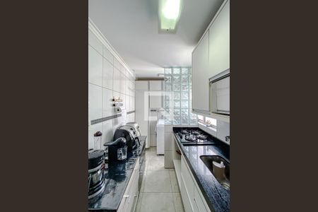 Apartamento à venda com 60m², 2 quartos e 1 vagaCozinha