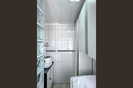 Apartamento à venda com 60m², 2 quartos e 1 vagaÁrea de Serviço