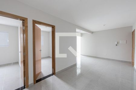 Sala/Cozinha de apartamento para alugar com 2 quartos, 40m² em Vila Esperança, São Paulo