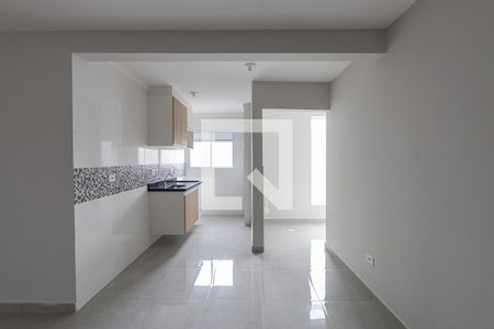 Sala/Cozinha de apartamento para alugar com 2 quartos, 40m² em Vila Esperança, São Paulo